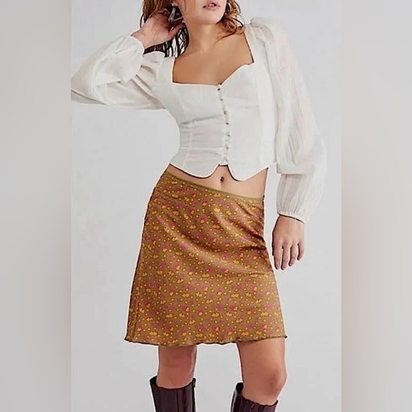 Free People Olive Green Ditsy Floral Boho Mini Skirt Size 14 - Picture 1 of 6